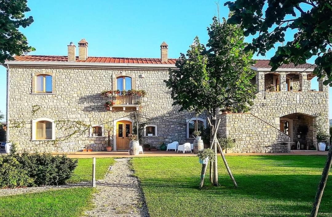 Masseria Fontana Dei Fieri Pietrelcina Eksteriør billede