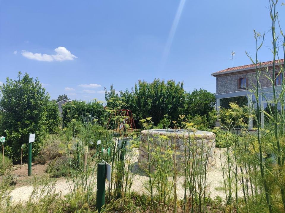 Masseria Fontana Dei Fieri Pietrelcina Eksteriør billede