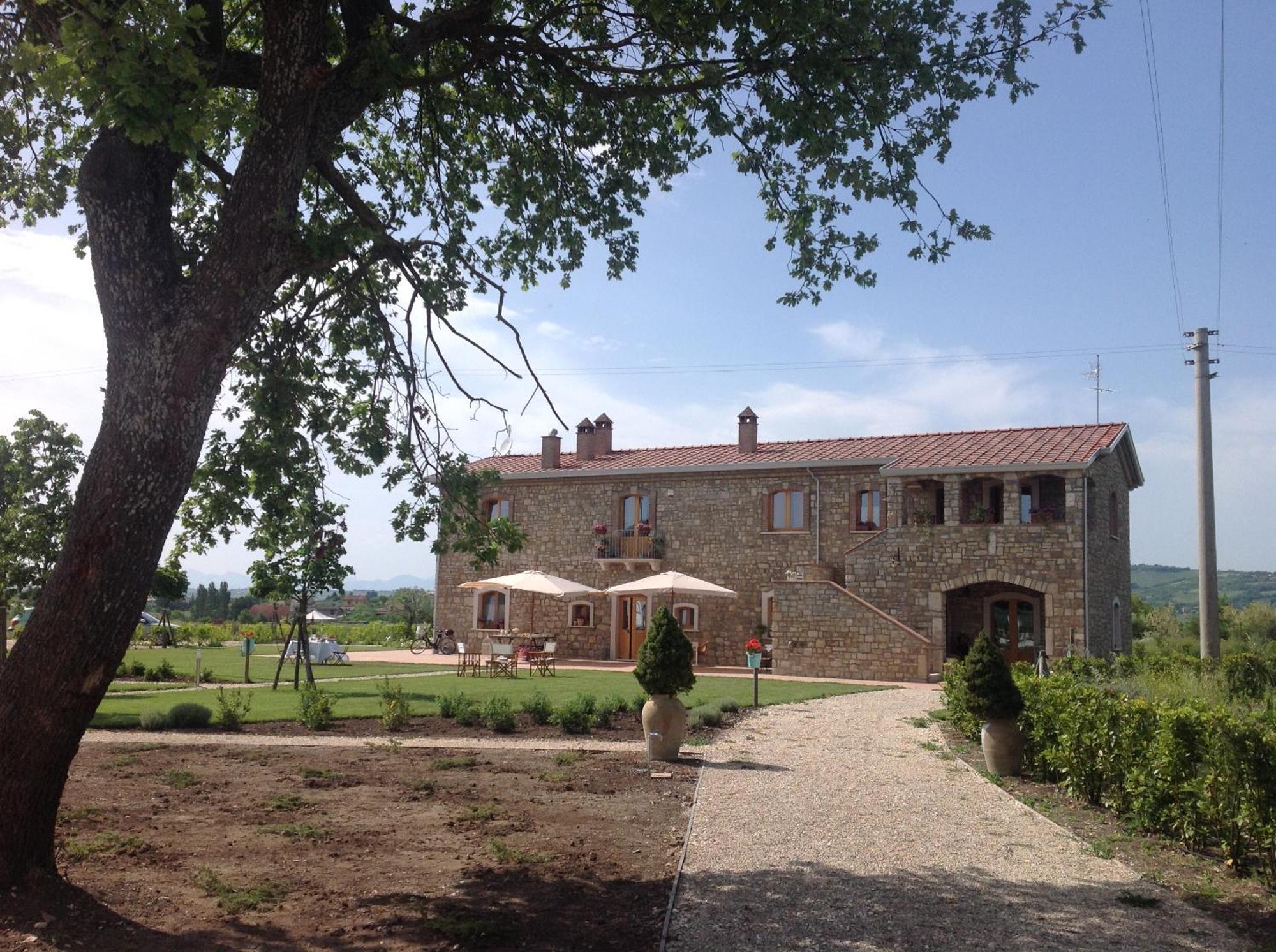 Masseria Fontana Dei Fieri Pietrelcina Eksteriør billede